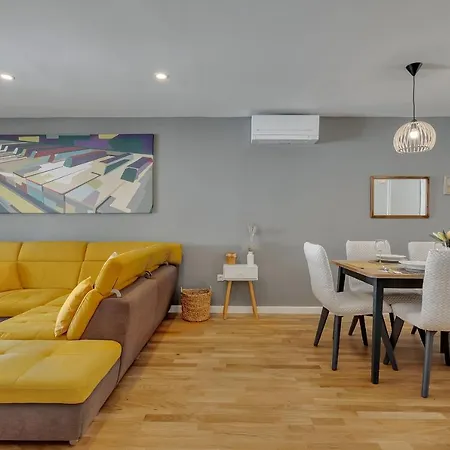 Piano 마카르스카