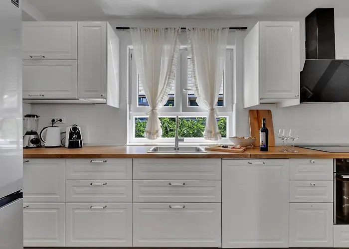 Piano Апартаменти Макарська